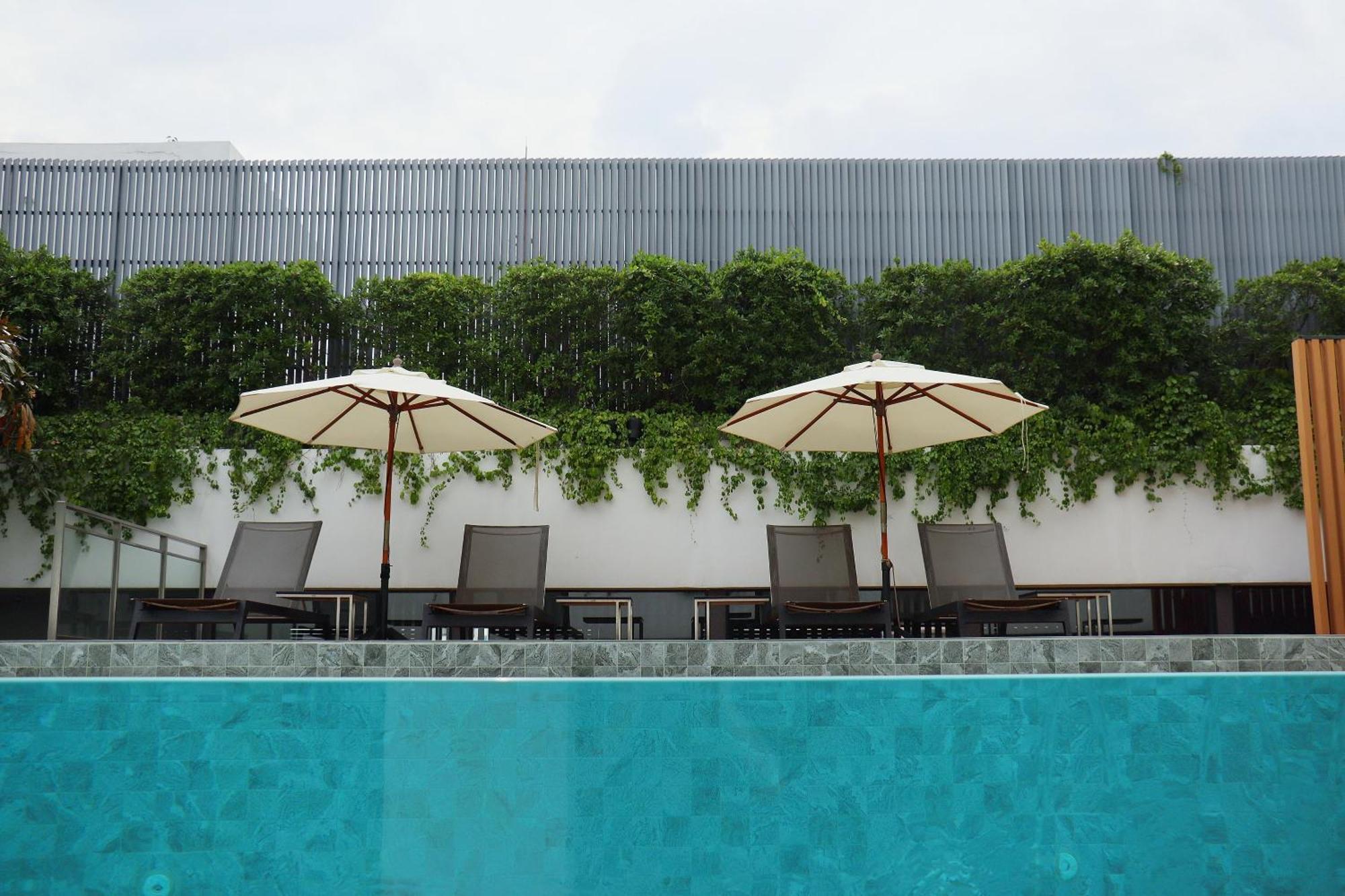 Amanta Hotel & Residence Sathorn Bangkok Bagian luar foto