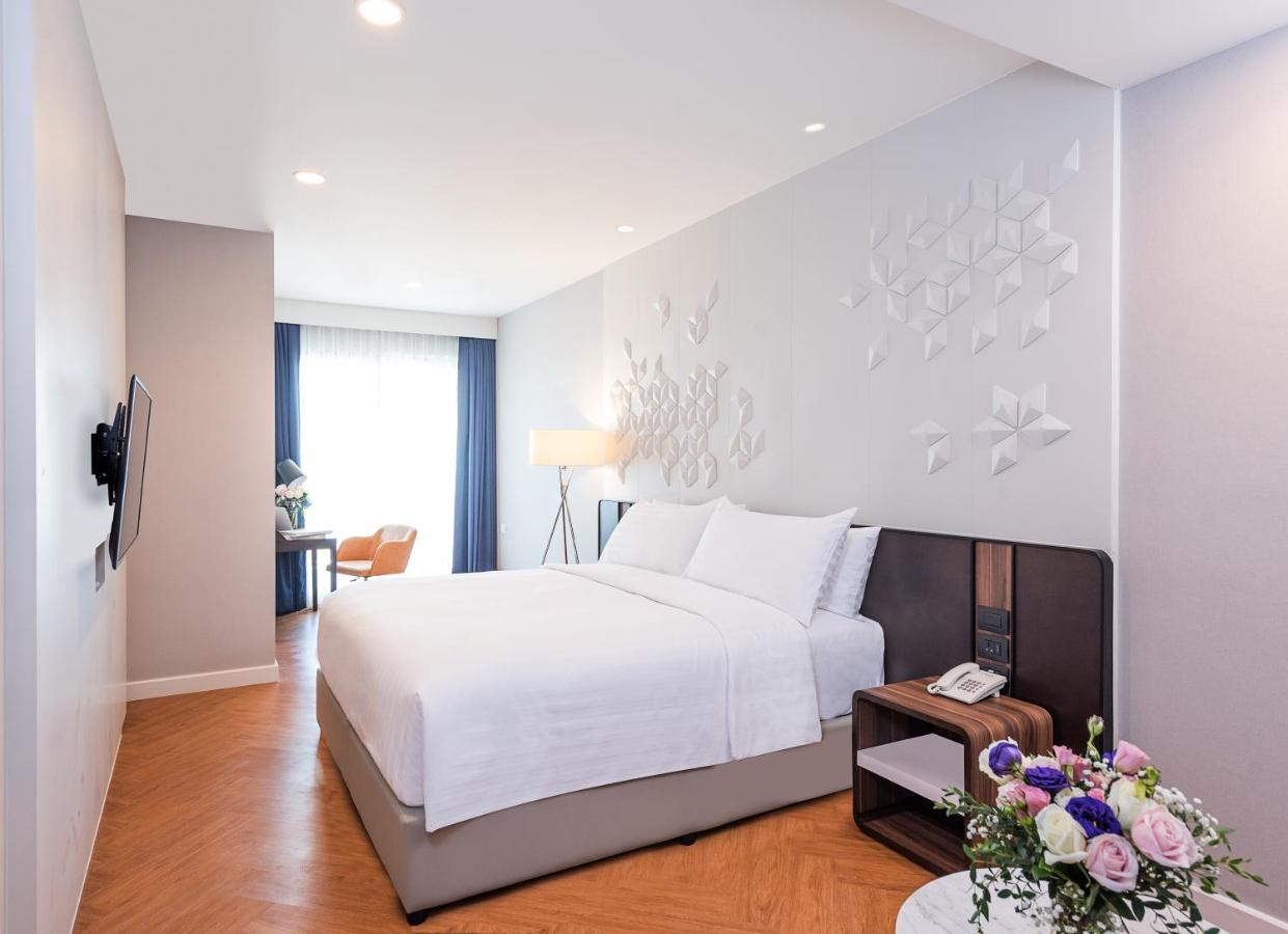 Amanta Hotel & Residence Sathorn Bangkok Bagian luar foto